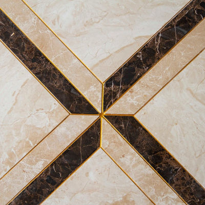 معالجة الانزلاق معالجة الـ Epoxy Grout للطوابق السيراميكية في الحمام